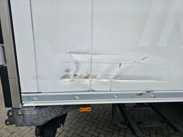Refriģeratora puspiekabe SCHMITZ CARGOBULL FP45 Bi-Temp / Multitemp 2x Liftachse Palettenka