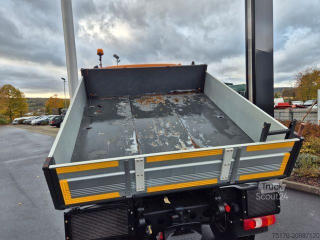 Camión volquete MERCEDES-BENZ U 218 4x4 Winterdienst, Hydrostat, Zapfwelle