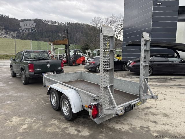 مقطورة منخفضة التحميل HUMBAUR Tandem Tieflader ALU-Rampen 3000