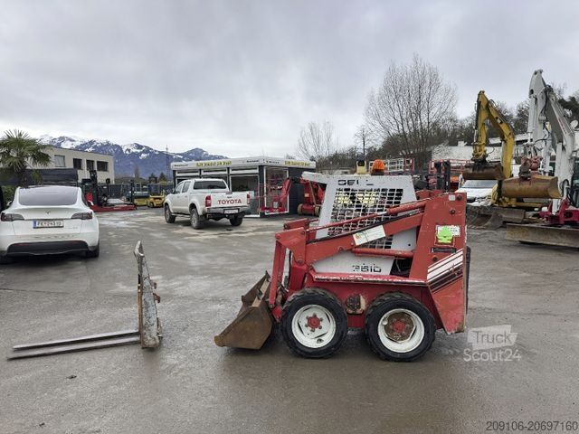 Mini-pelle GEHLMAX 3610 Kompaktlader