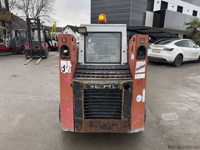 Mini-pelle GEHLMAX 3610 Kompaktlader