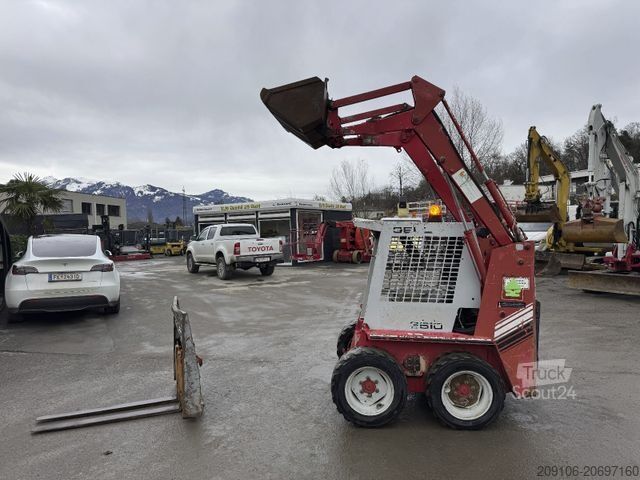 Mini-pelle GEHLMAX 3610 Kompaktlader