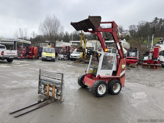 Mini-pelle GEHLMAX 3610 Kompaktlader