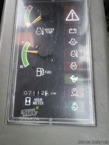 Мини-экскаватор TAKEUCHI TB 145 Powrtilt 3xSchaufeln 4750 kg Top