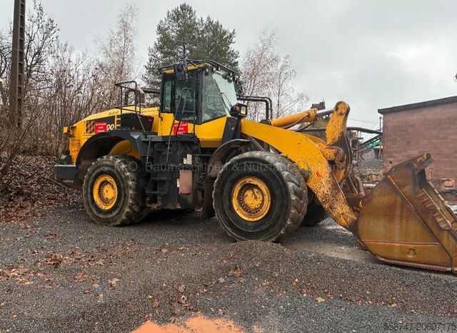 Chargeuse sur pneus KOMATSU WA500-8