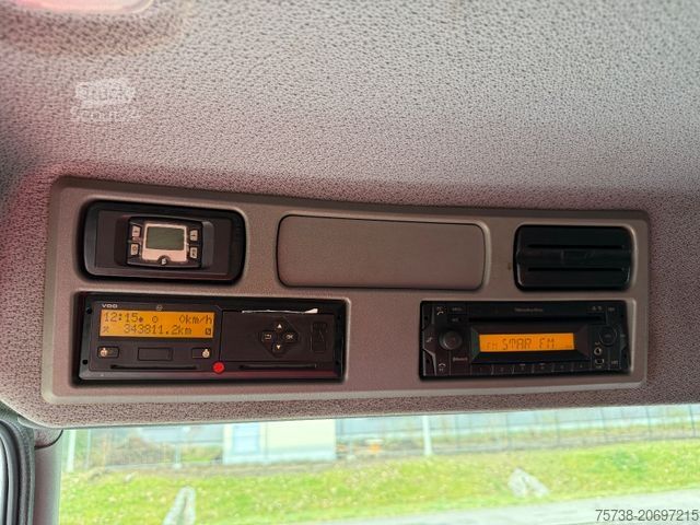 Camião plataforma com lona MERCEDES-BENZ Atego 1524 L Pritsche+Plane+LBW/Klima