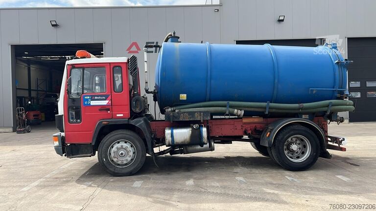 Volvo FL 6-18 (MANUEL POMPA / TAMAMEN ÇELİK / YAYLAR / 11.000 LİTRE) EL25522 Volvo FL 6-18 (MANUAL PUMP / FULL STEEL / LAMES / 110...
