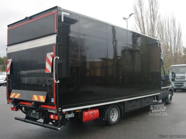 Transporter mit Koffer Iveco Daily 70 C 21 HA8/P Deepsleeper