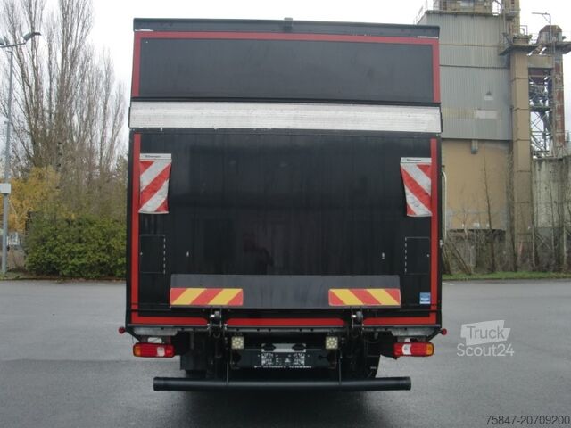 Transporter mit Koffer Iveco Daily 70 C 21 HA8/P Deepsleeper