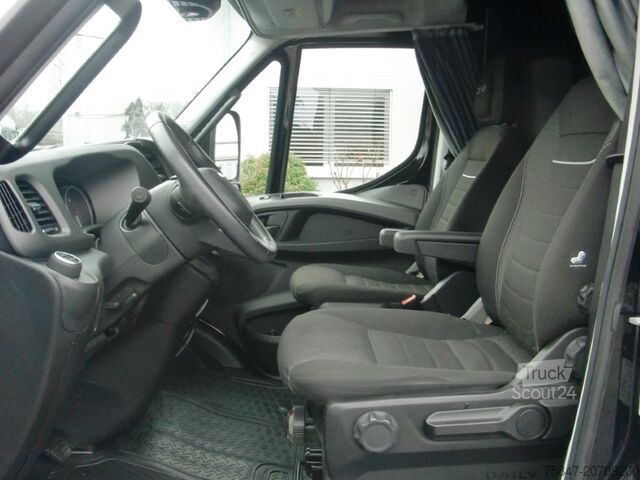 Transporter mit Koffer Iveco Daily 70 C 21 HA8/P Deepsleeper