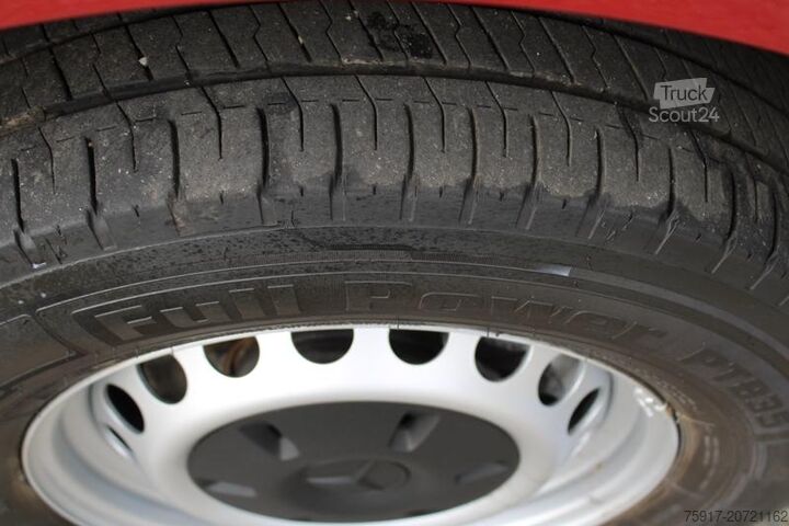 Chladírenská dodávka MERCEDES-BENZ Sprinter 310 Cold Car 5+5 Türen -33°C ATP 5/28