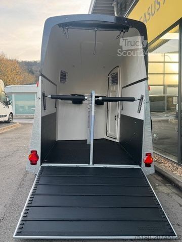 Horse transport trailer HUMBAUR Pegasus Style 2-Pferdeanhänger 2,7t Neu BLACK ED