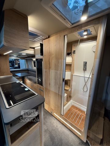 Kastenwagen Wohnmobil / Campervan MEGAMOBIL Mega Lounge 680 S Twin Best Luxury Campervan