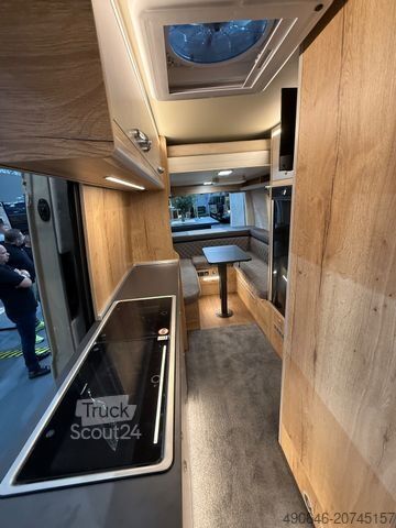 Kastenwagen Wohnmobil / Campervan MEGAMOBIL Mega Lounge 680 S Twin Best Luxury Campervan