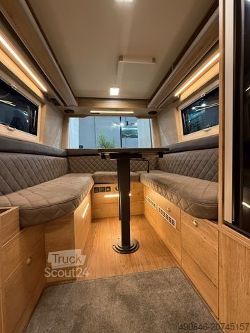 Kastenwagen Wohnmobil / Campervan MEGAMOBIL Mega Lounge 680 S Twin Best Luxury Campervan
