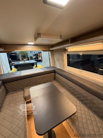 Kastenwagen Wohnmobil / Campervan MEGAMOBIL Mega Lounge 680 S Twin Best Luxury Campervan