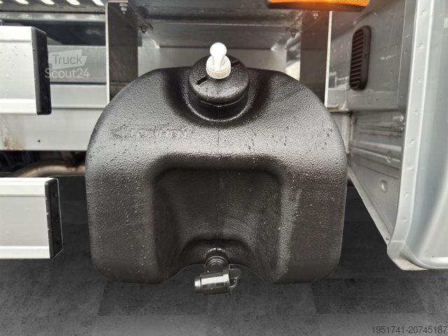 Пътна помощ MERCEDES-BENZ Sprinter 319 CDI Abschleppwagen VDI 2700 AHK 3,5