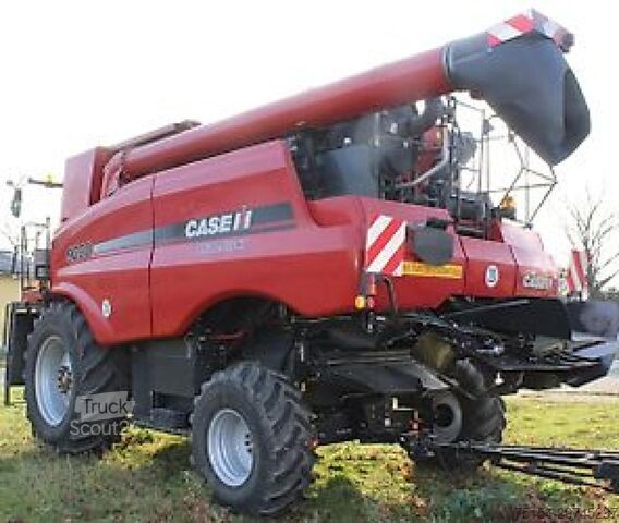 Skördetröska Case-IH AF 9230 Maisausstattung