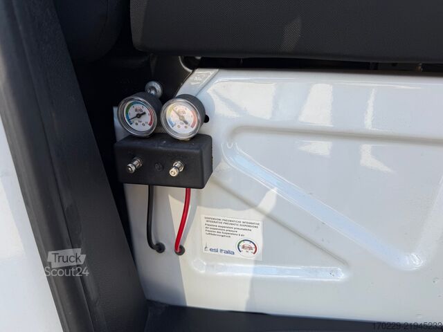 Prekybos furgonas Mercedes-Benz sprinter 416 cdi