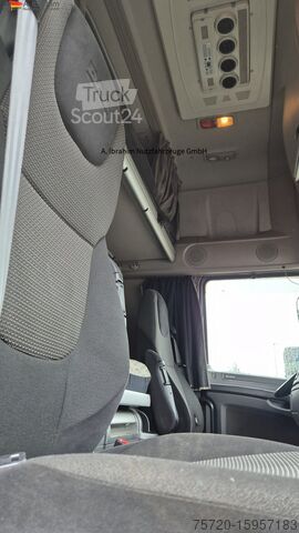 Standard SZM Daf XF460 FT Spoiler, Kipphydr., Retarder, Standklima deutsches Fahrzeug 1. Hand