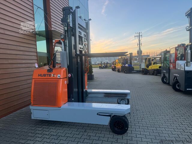 Four-way forklift Combilift Hubtex DQ45/ Triplex /Only 3309 h