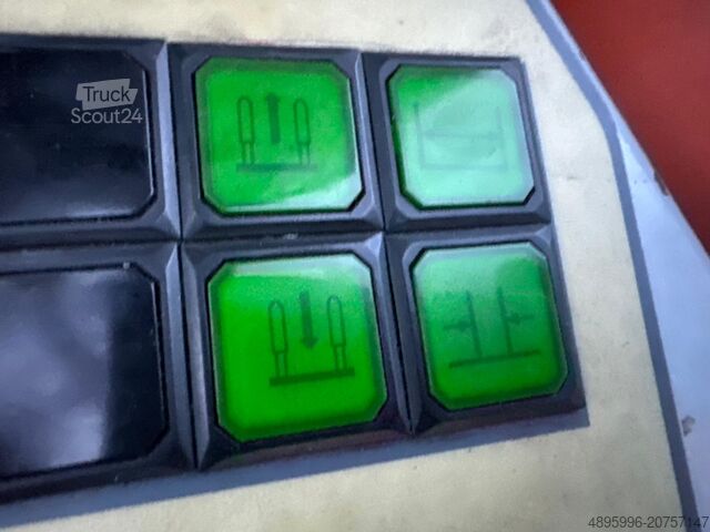 Four-way forklift Combilift Hubtex DQ45/ Triplex /Only 3309 h