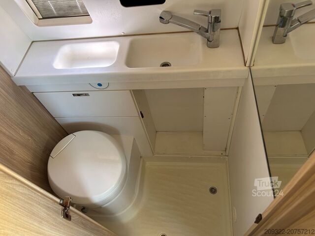 Campingvogn/autocamper Fiat Weinsberg Carabus 600 K 4 Posti Letto | Completamente Attrezzato