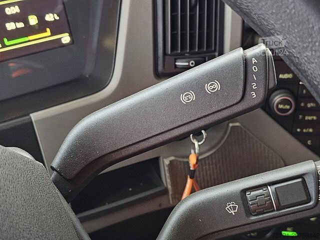 Mala VOLVO FM 420 D13K 6X2 GETRÄNKE