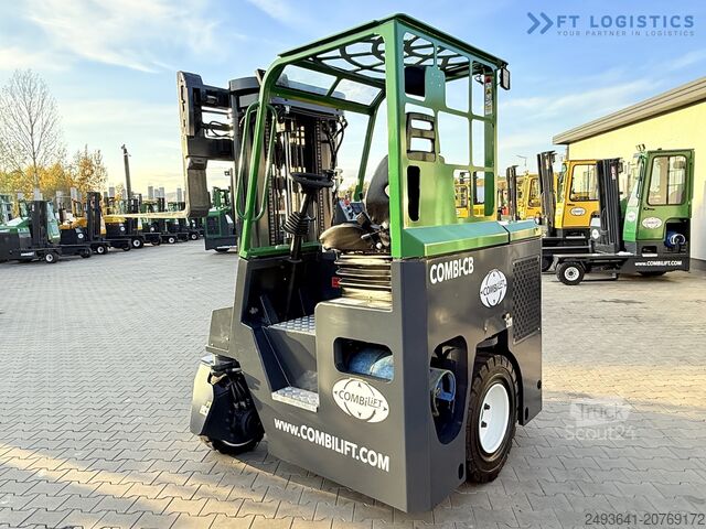 Négymenetes targoncá Combilift CB4000 GAS TRIPLEX 5200 POSITIONER