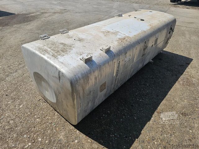 Réservoir de carburant MAN Brandstoftank 595 Liter - L197 B70 H58 - Onderd...