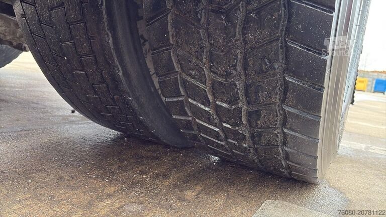 Tracteur standard Renault Premium 450 DXI (AIRCO / GOOD CONDITION / BONNE...