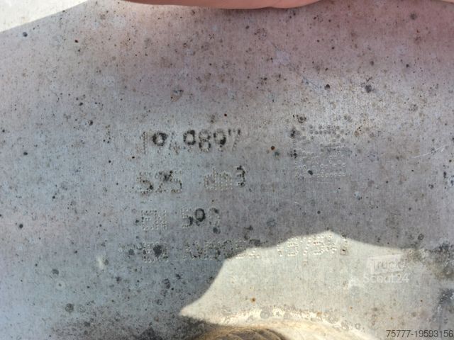 Ciągnik siodłowy typu volume DAF XF106-530 SSC-INTARDER-2 Tanks-NAVI