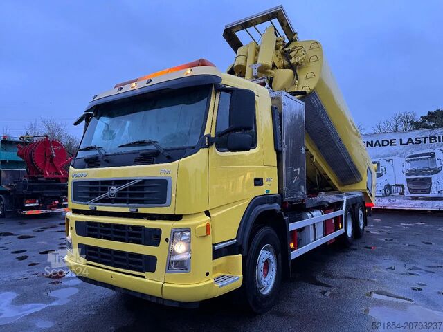 Siurbimo transporto priemonė Volvo FM 380 6x2*4, 16m3 Vacuum / High-pressure truck...