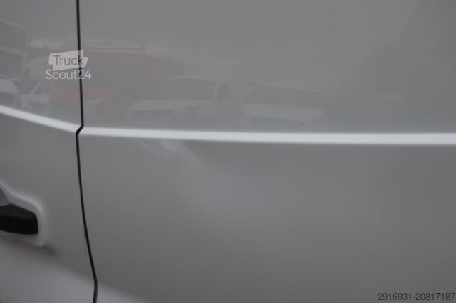 Kassevogn RENAULT Trafic Kasten L1H1 2,7t Komfort/Klima/PDC/FN:196