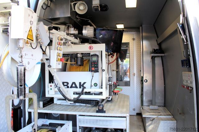 Vakuuminė cisterna sunkvežimis MERCEDES-BENZ Sprinter 516 CDI 2018 IBAK Kamera TV-Fahrzeug Ex