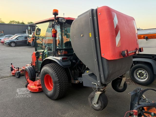 другое KUBOTA STW40 Klima/Mähwerk/Absaugbehälter Hochentleerun
