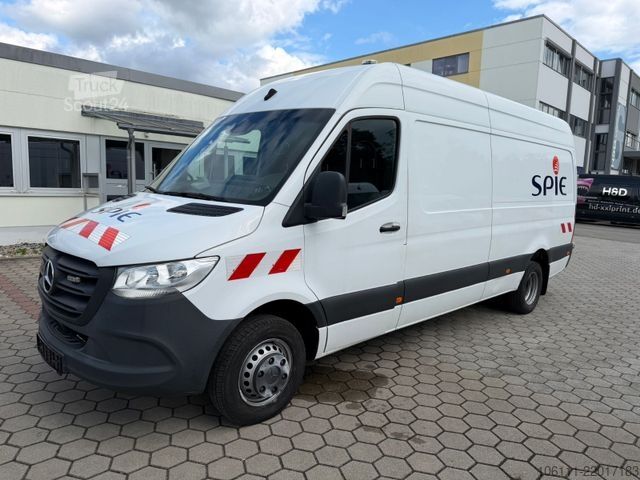 Skåpbil MERCEDES-BENZ Sprinter 516 CDI Kasten Hochdach