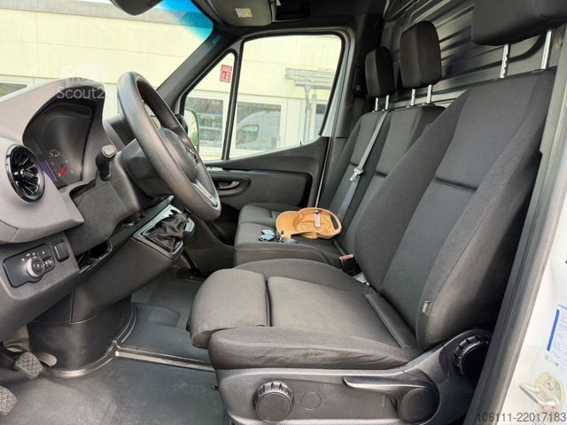 Kombivan MERCEDES-BENZ Sprinter 516 CDI Kasten Hochdach