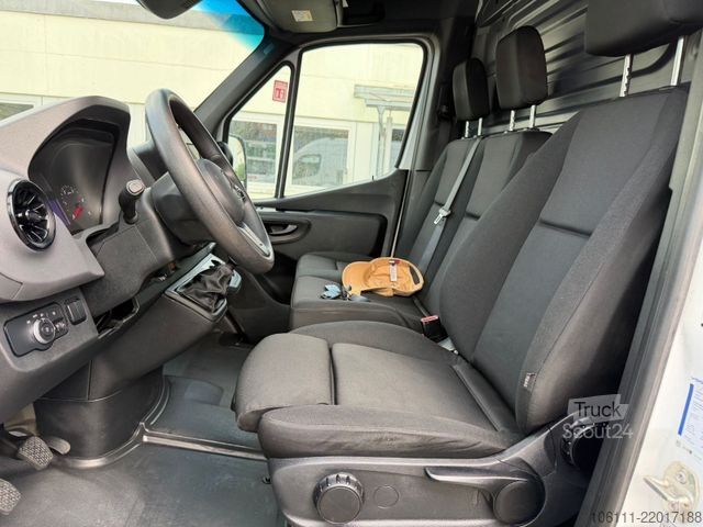 Bestelwagen met verhoogd dak MERCEDES-BENZ Sprinter III Kasten 516 CDI RWD