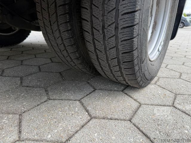 Furgone a tetto alto MERCEDES-BENZ Sprinter III Kasten 516 CDI RWD