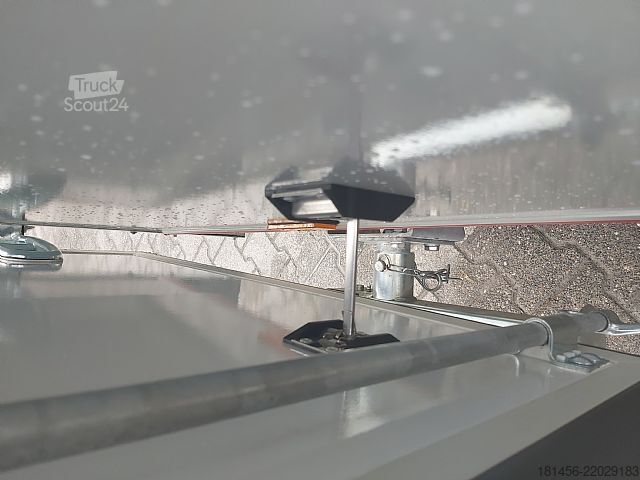 Hladnjača poluprikolica trailershop großes Kühlmobil Kühlhaus Lebensmittel HACCP Govi Arktik 2000N Kühlaggregat