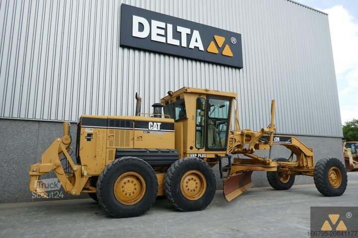 Grader Caterpillar 12H
