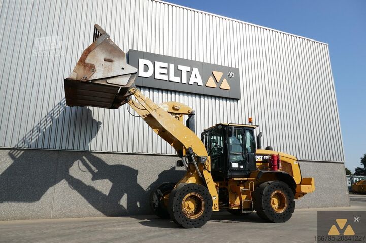 Wiellader Caterpillar 938M