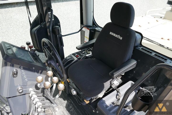 Grader Komatsu GD555-5 Ex-army