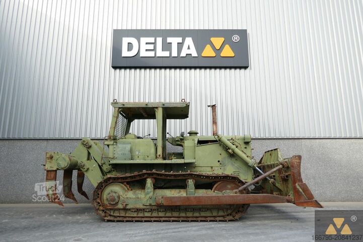 Bouteur Caterpillar D7F Ex-army