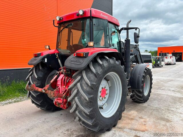 Traktor McCormick MC 115 4x4