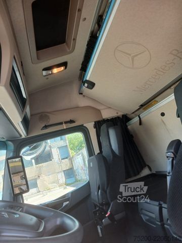 Standart çekici ünitesi MERCEDES-BENZ Actros 1845 L