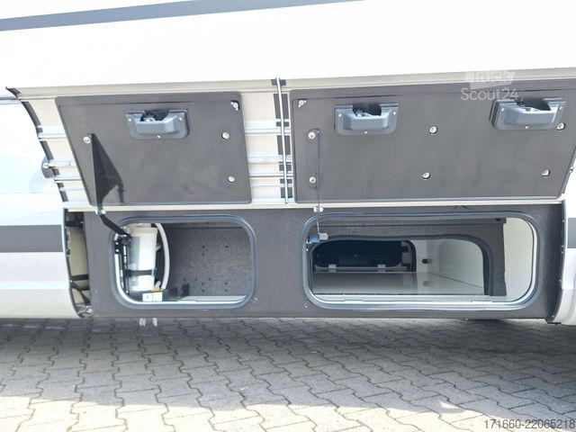 Camping-car intégral HYMER/ERIBA B-Klasse ML I BlackLine 880 5 Sitzplätze