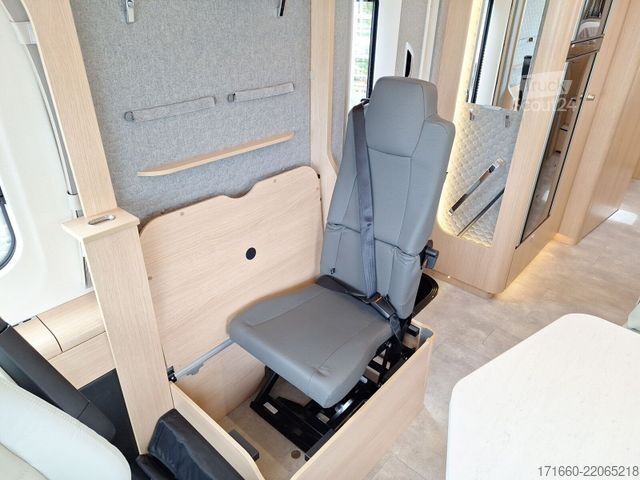 Camping-car intégral HYMER/ERIBA B-Klasse ML I BlackLine 880 5 Sitzplätze