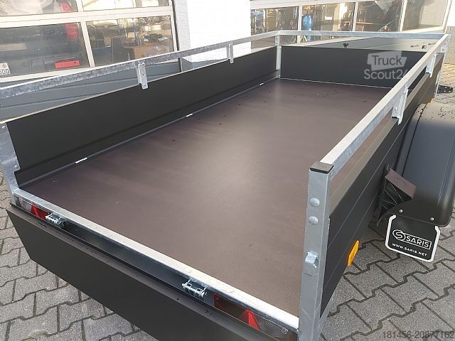 Przyczepa samochodowa Saris schwarzer Anhänger Aluminium 1300kg gebremst